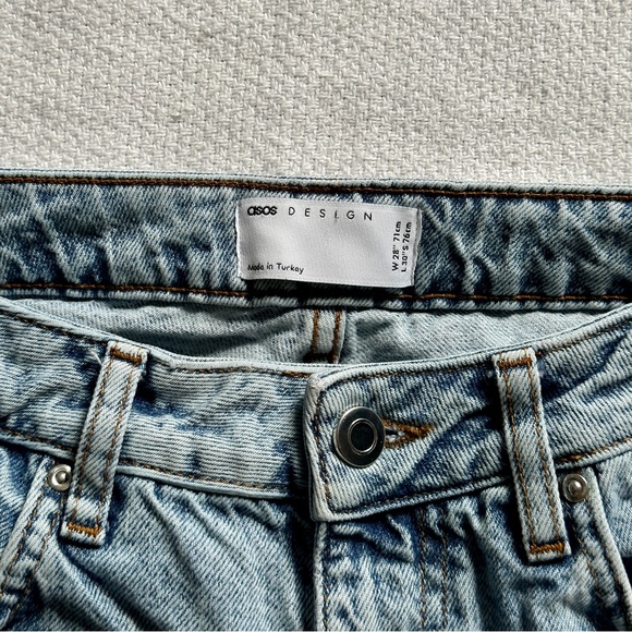 ASOS Acid Wash High Waist Mom Jeans Size 28 - Picture 6 of 9